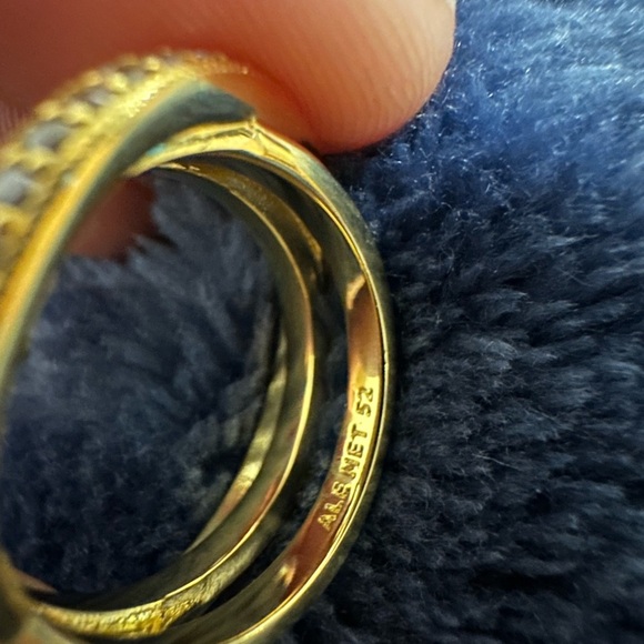 Pandora Gold Intertwined Ring - Picture 6 of 7